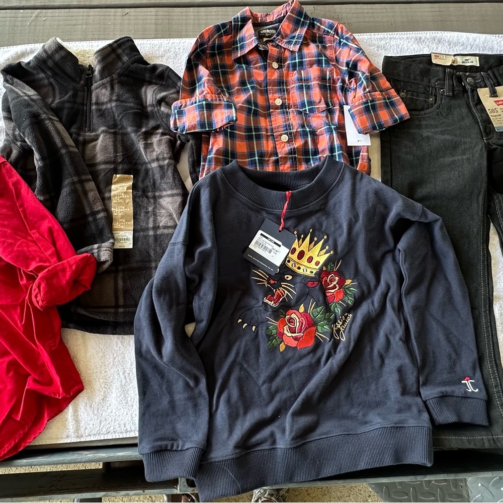 Kids Navy Sweatshirt with Floral Crown Design